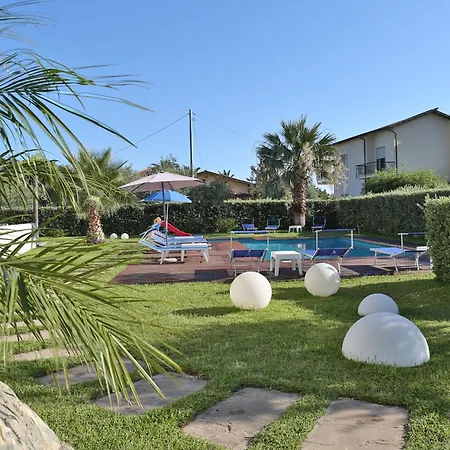 Apartment Luna Lascari